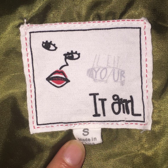 💚 Green bomber jacket 💚 - Picture 2 of 2